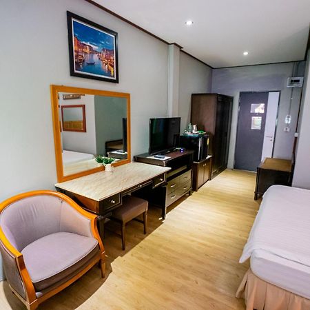 Hotel Ban Mai Vintage Pak Chong Esterno foto