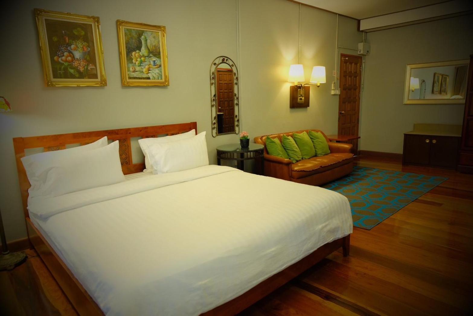 Hotel Ban Mai Vintage Pak Chong Esterno foto