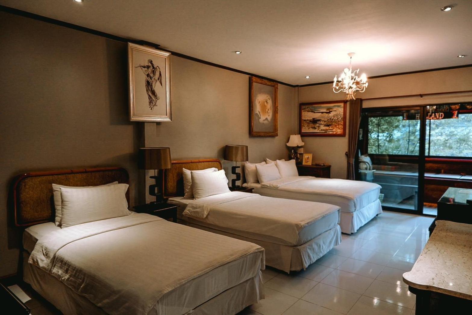 Hotel Ban Mai Vintage Pak Chong Esterno foto